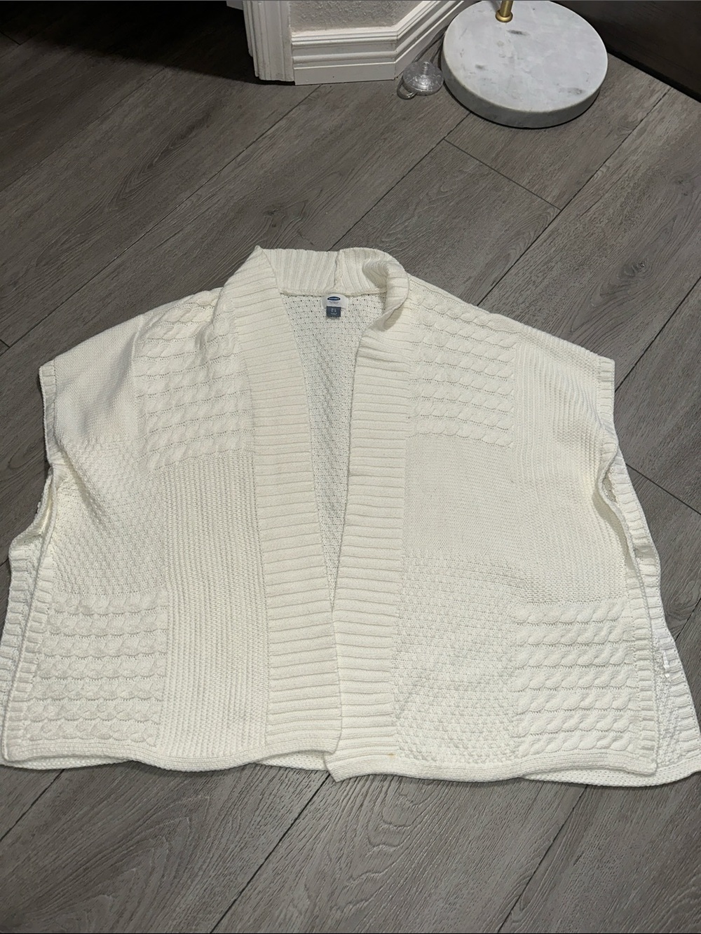 Old Navy Cream Open-Front Knit Vest Cardigan size Medium/large